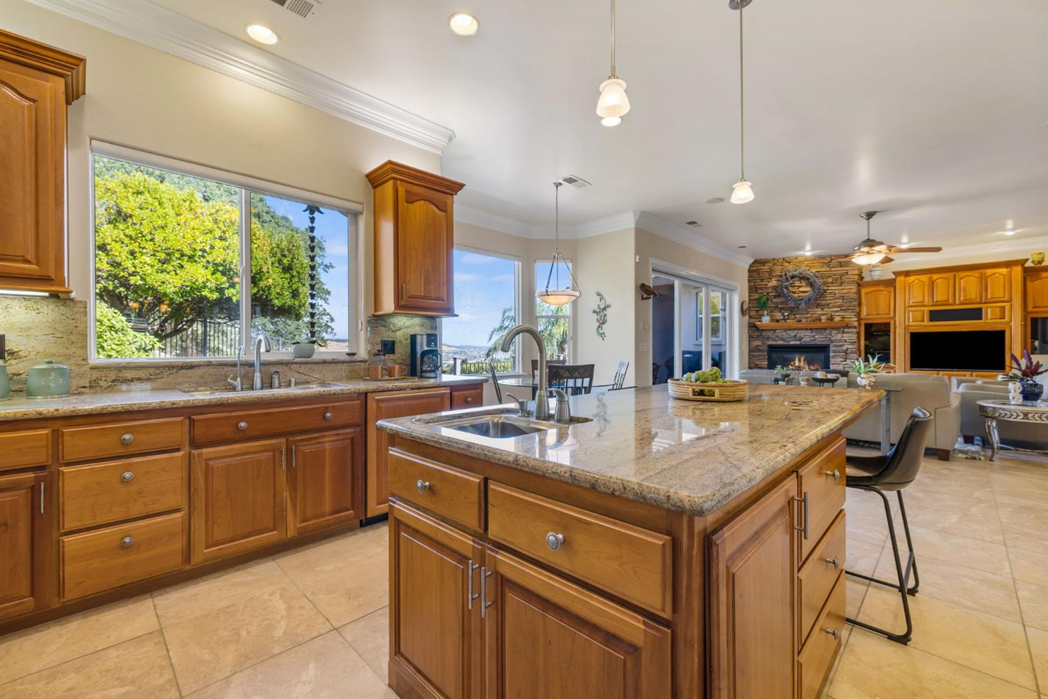 1324 Montridge Court