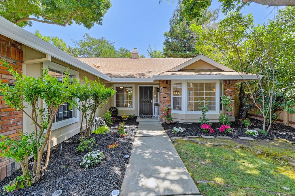 2238 Thurton Drive