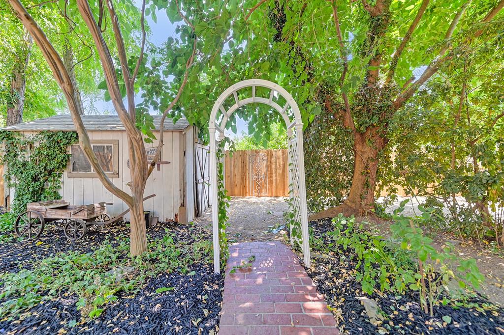 2238 Thurton Drive