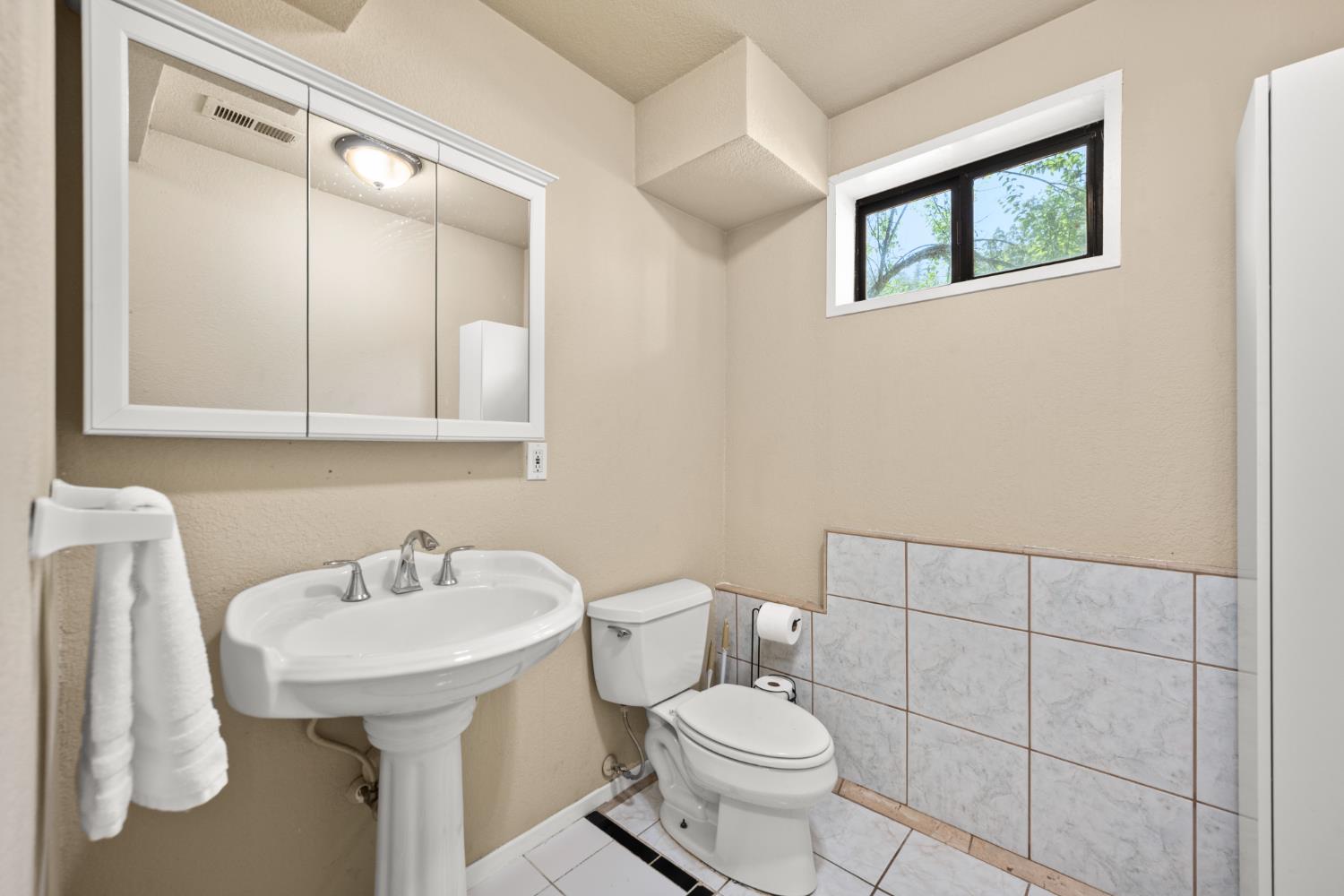 2162 Painted Pony Road