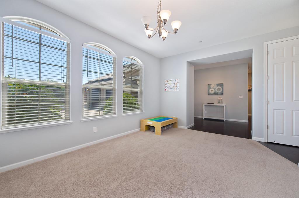 1423 High Noon Drive
