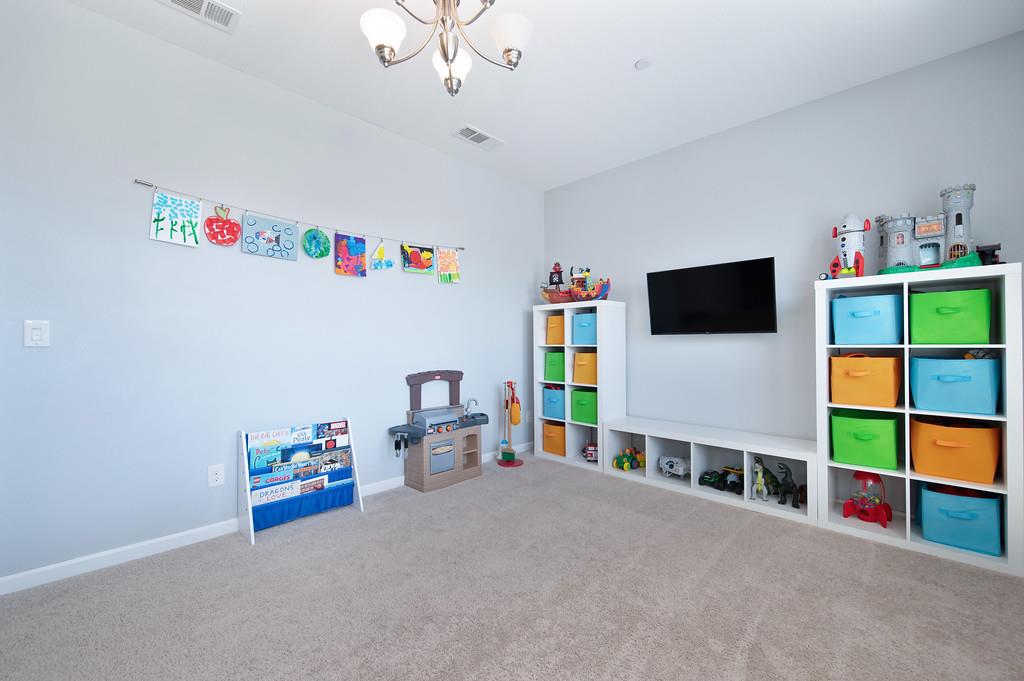 1423 High Noon Drive