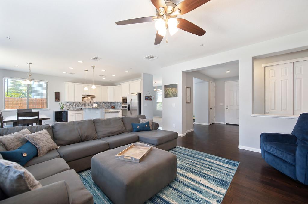 1423 High Noon Drive
