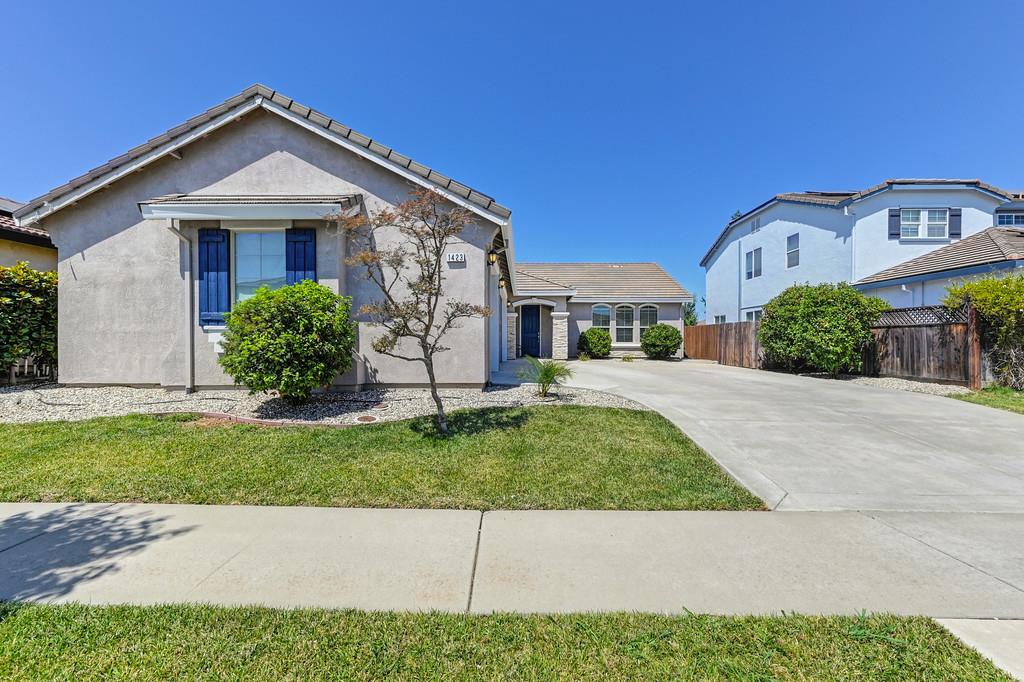 1423 High Noon Drive