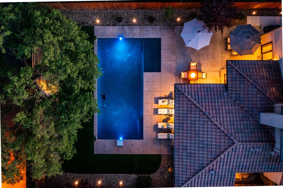 6921 Fallsbrook Court