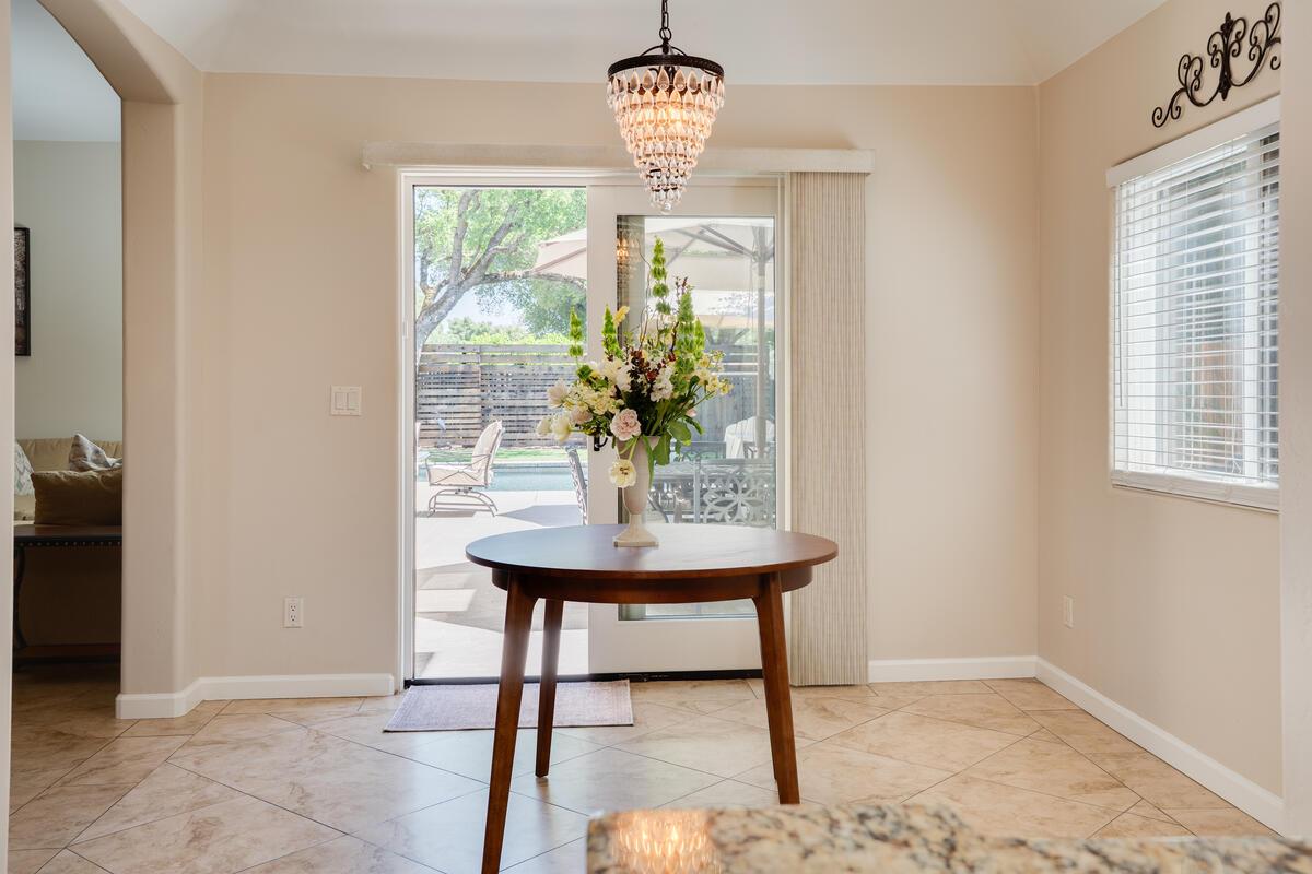 6921 Fallsbrook Court