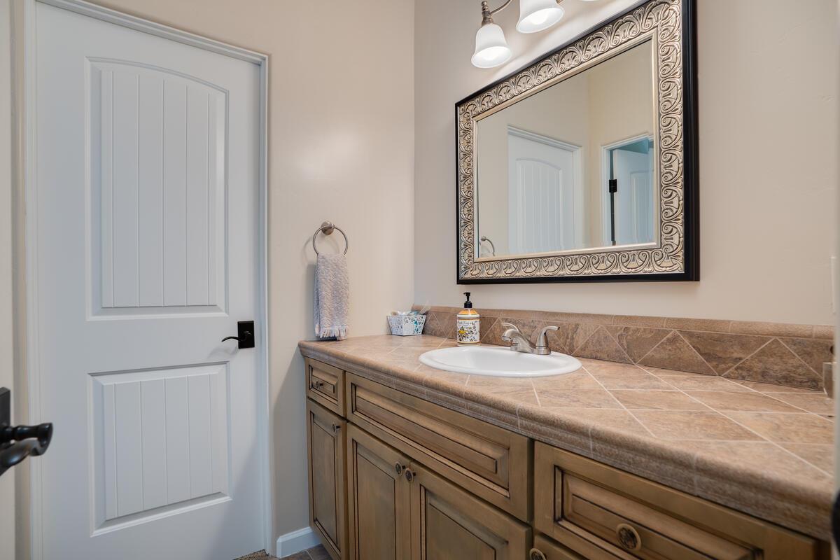 6921 Fallsbrook Court