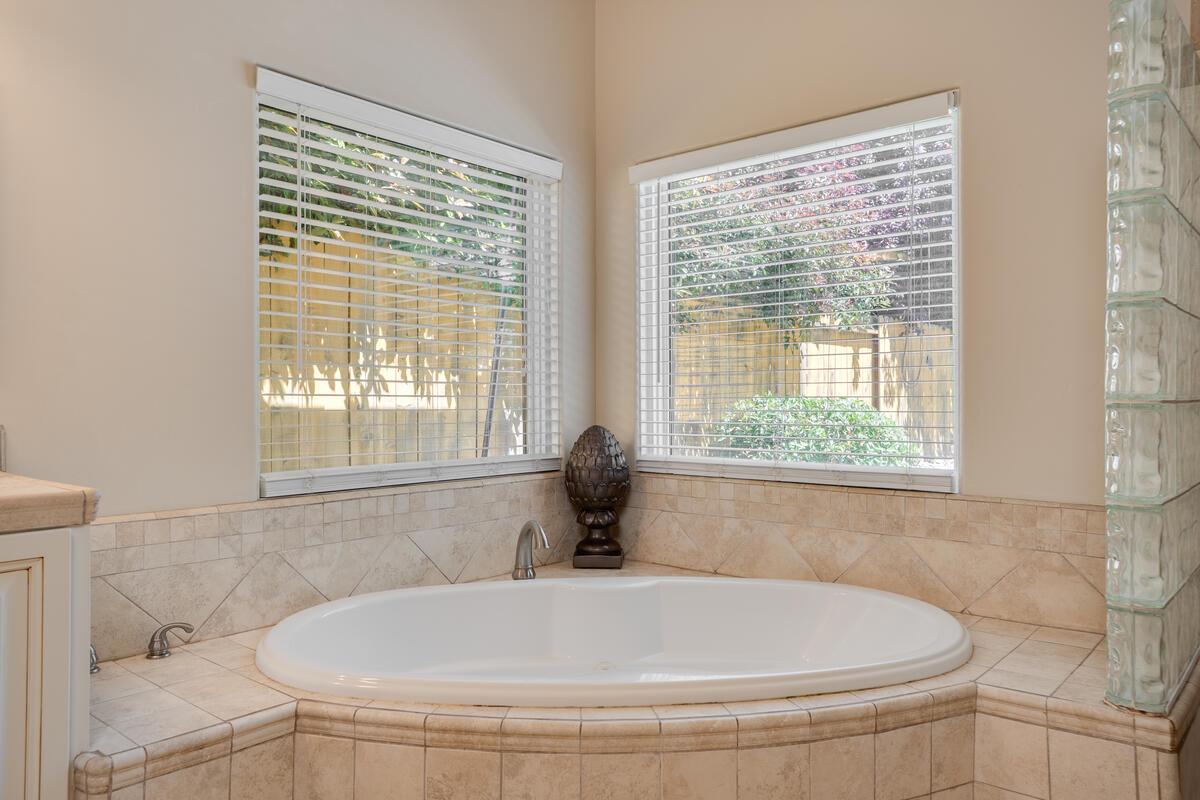 6921 Fallsbrook Court