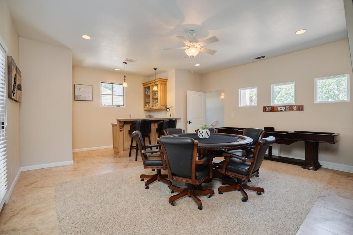 6921 Fallsbrook Court