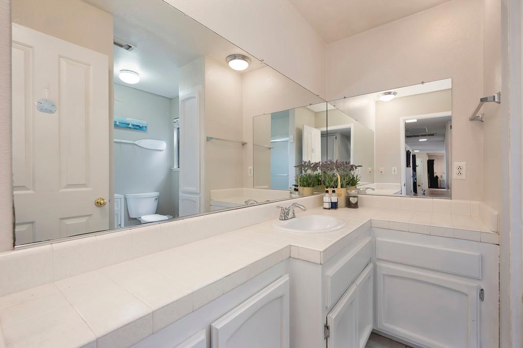6222 Lou Court
