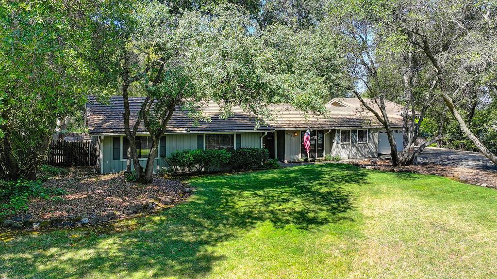 6222 Lou Court