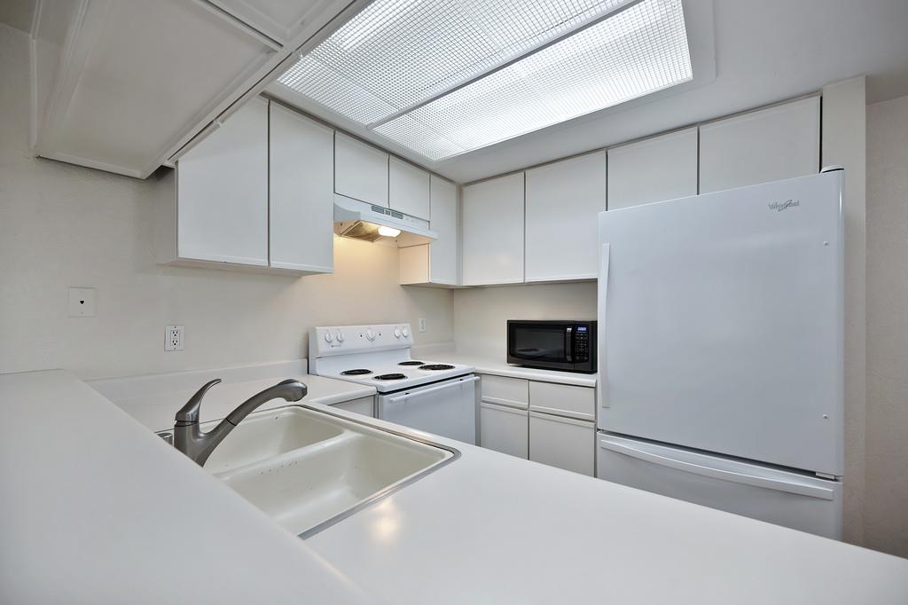 2561 Fulton Square Lane 59