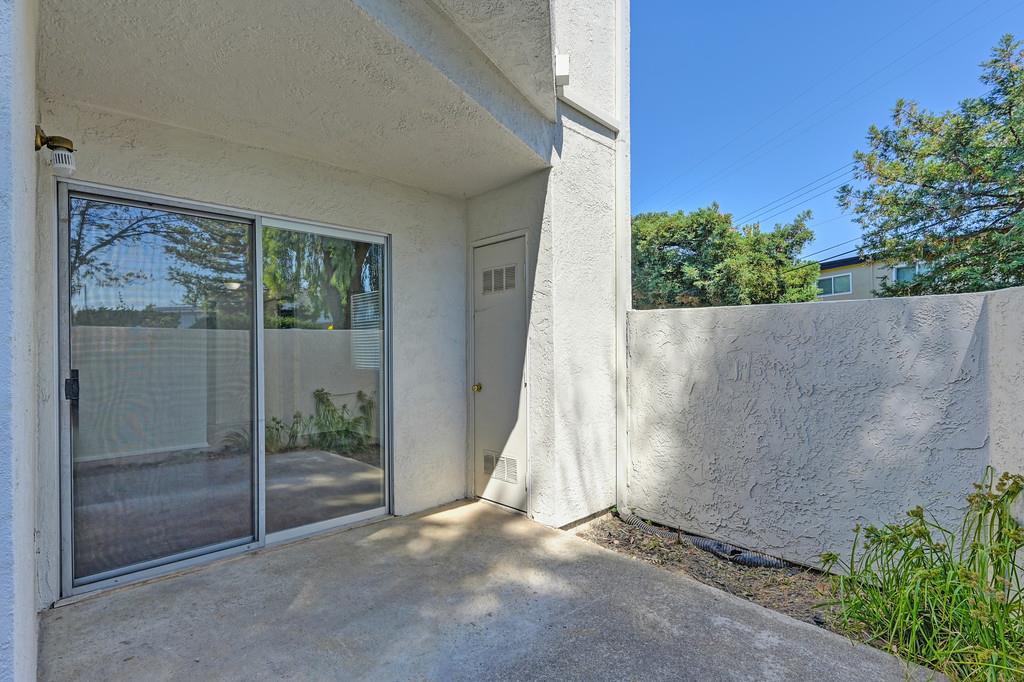 2561 Fulton Square Lane 59