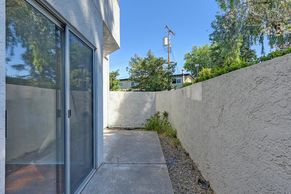 2561 Fulton Square Lane 59