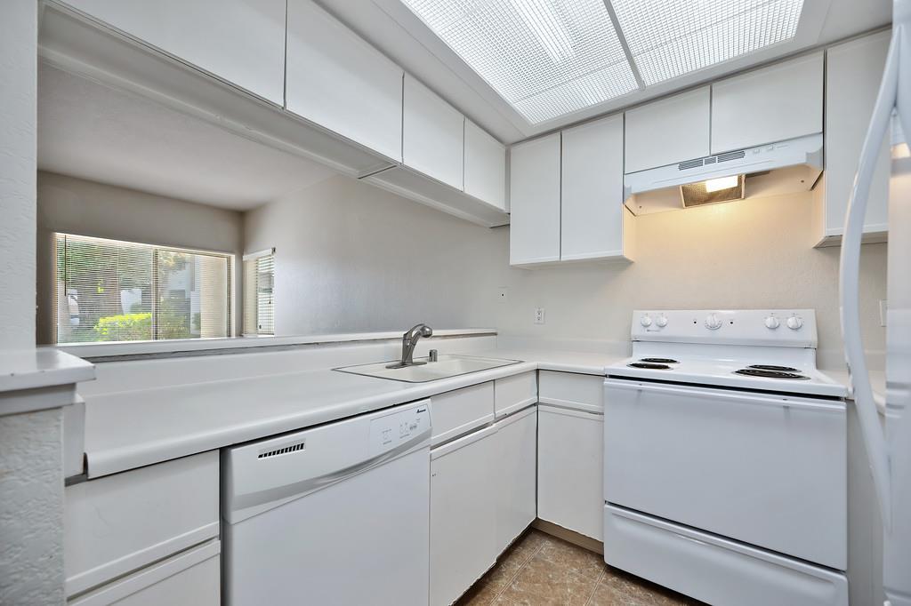2561 Fulton Square Lane 59