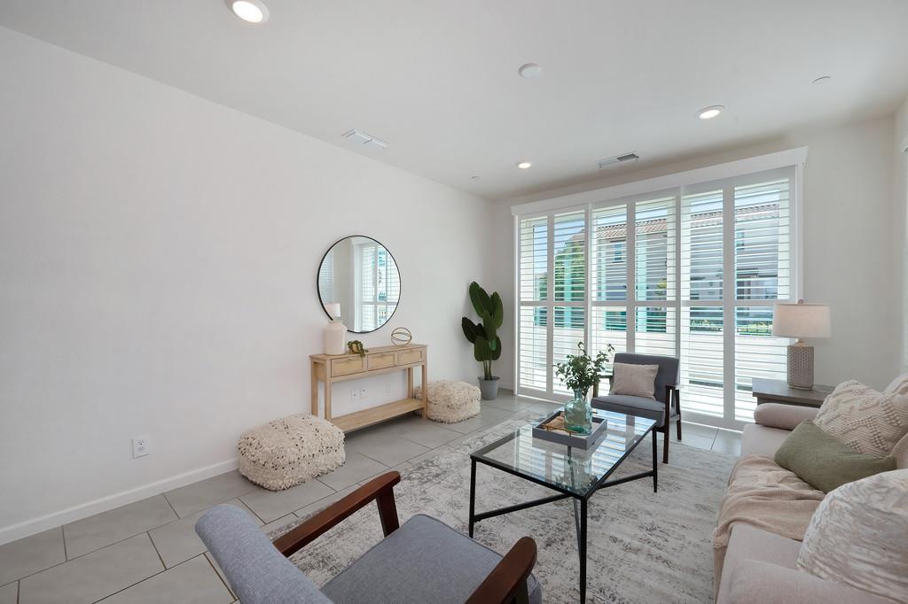 4009 Gunnar Drive