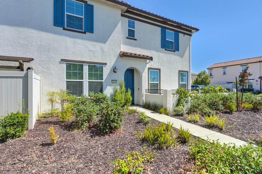 4009 Gunnar Drive