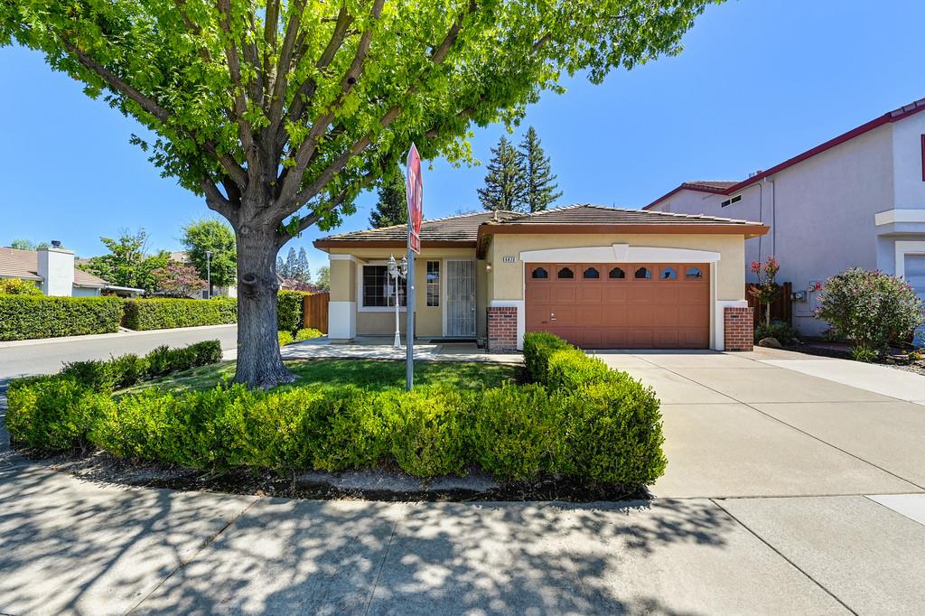 6820 Saddle Horse Way