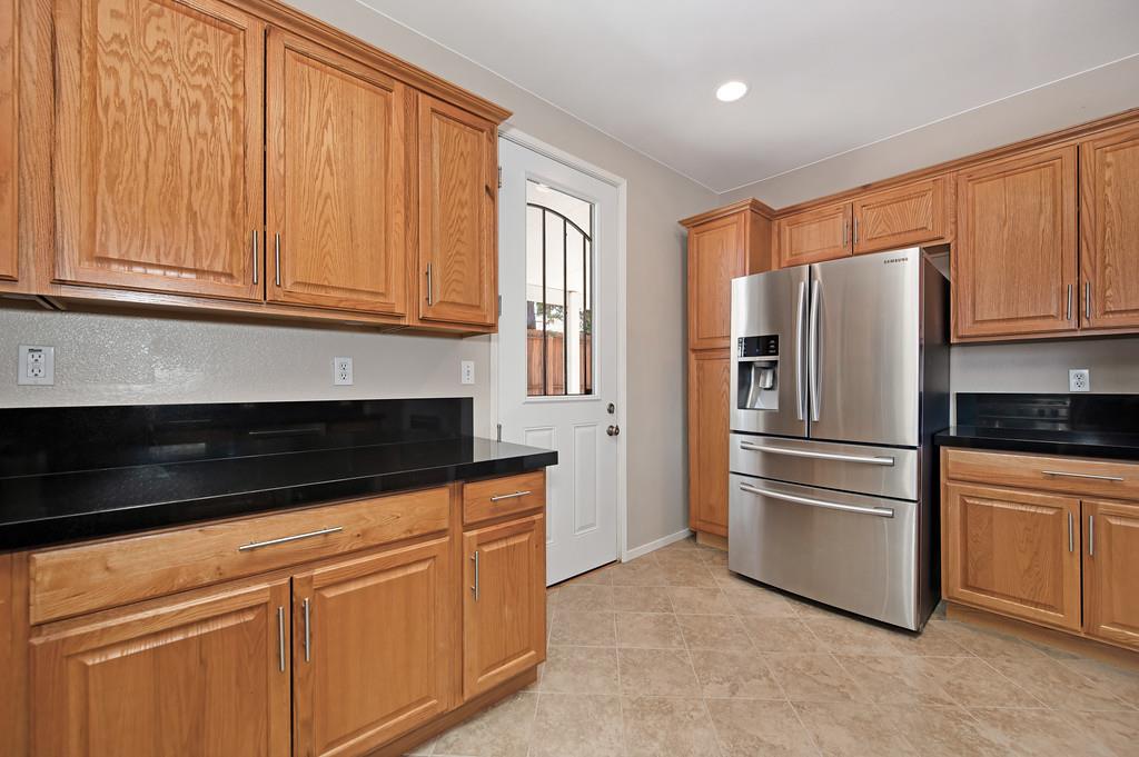 6820 Saddle Horse Way