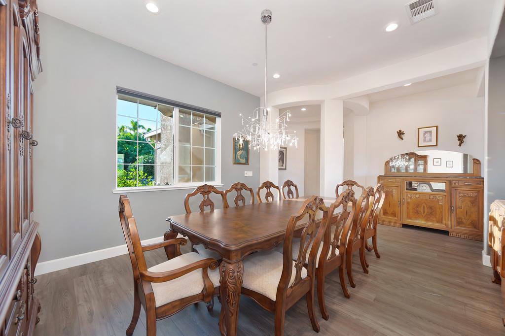5529 Aspen Meadows Drive