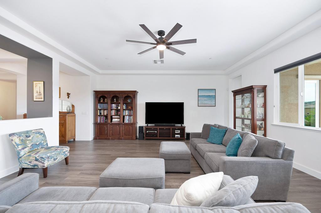 5529 Aspen Meadows Drive