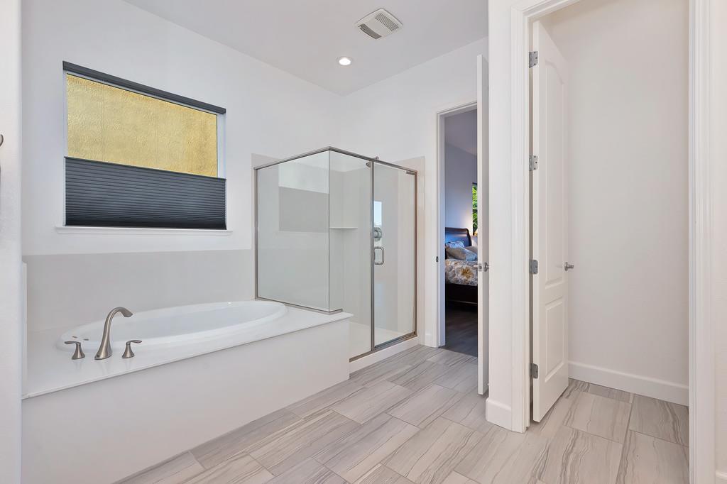 5529 Aspen Meadows Drive