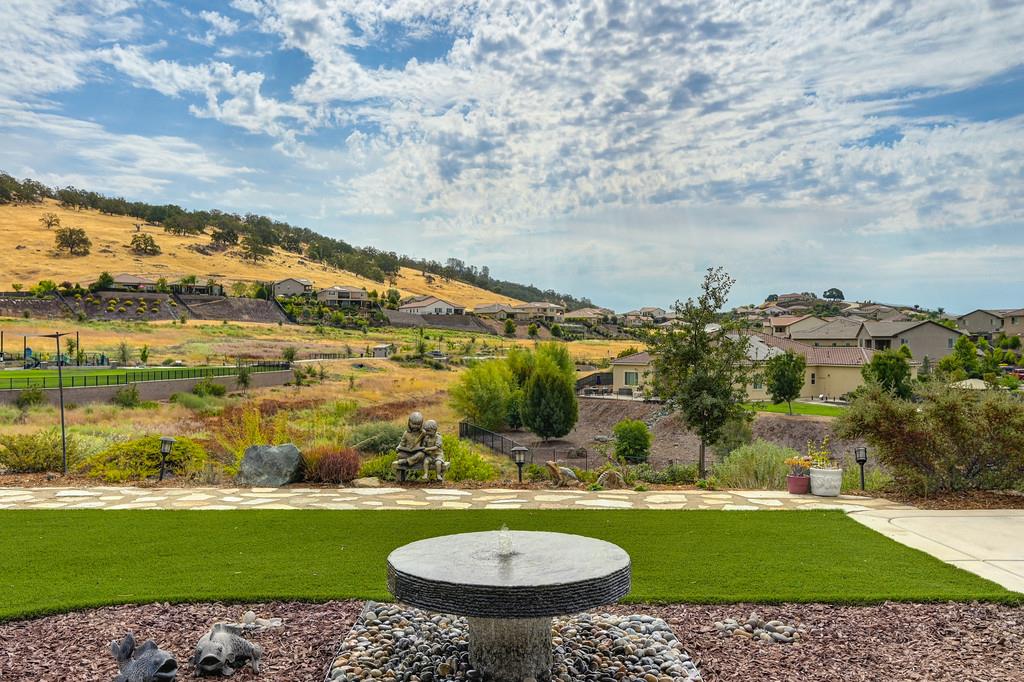 5529 Aspen Meadows Drive