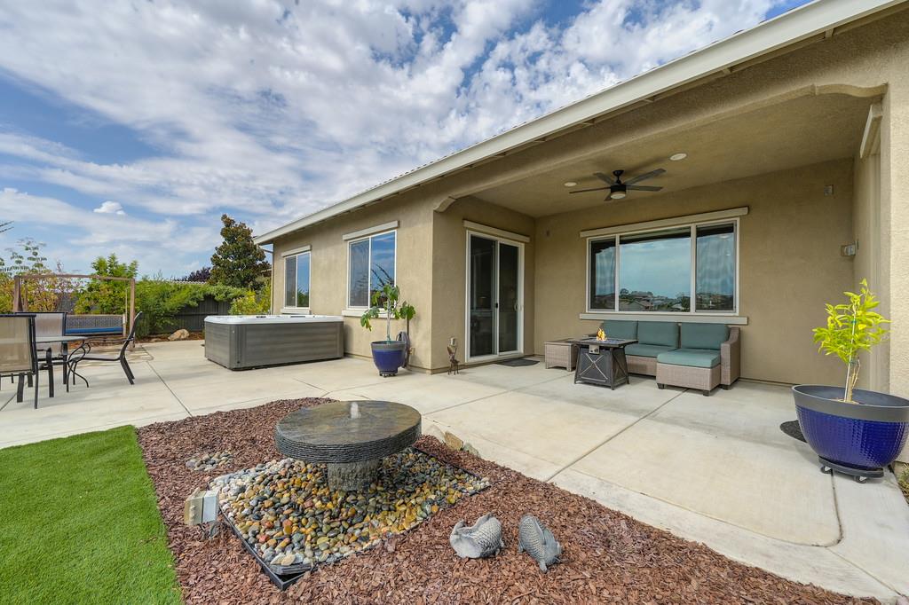 5529 Aspen Meadows Drive