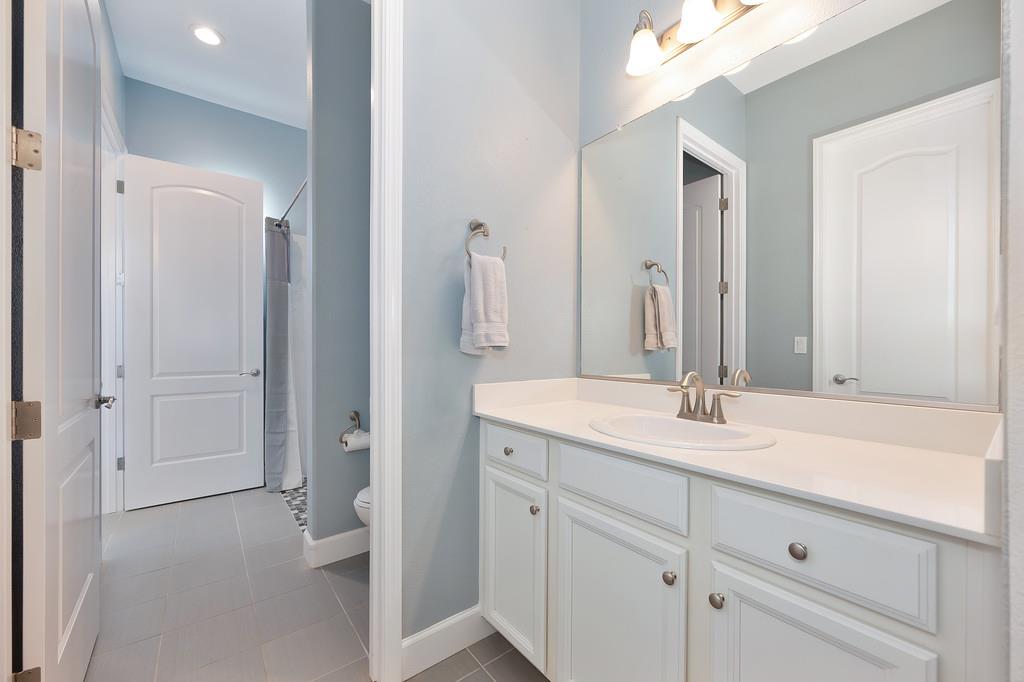 5529 Aspen Meadows Drive