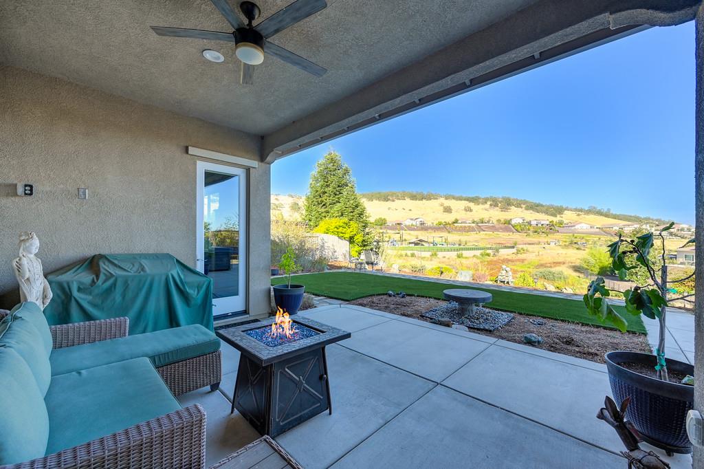 5529 Aspen Meadows Drive