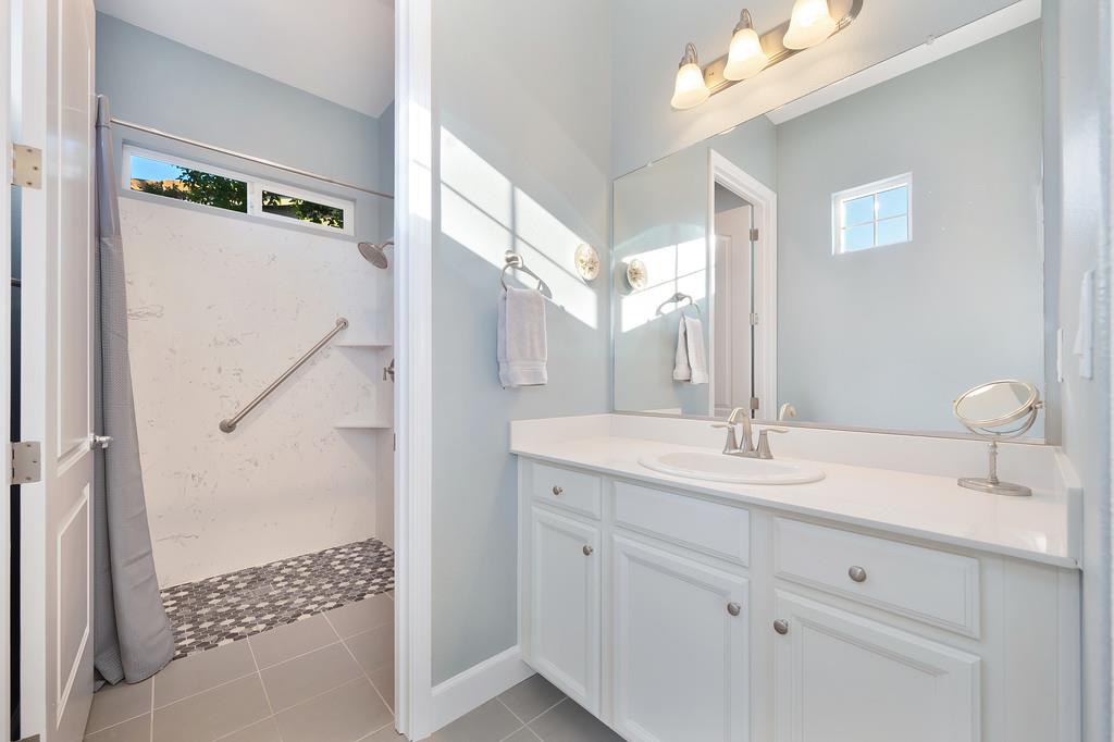 5529 Aspen Meadows Drive