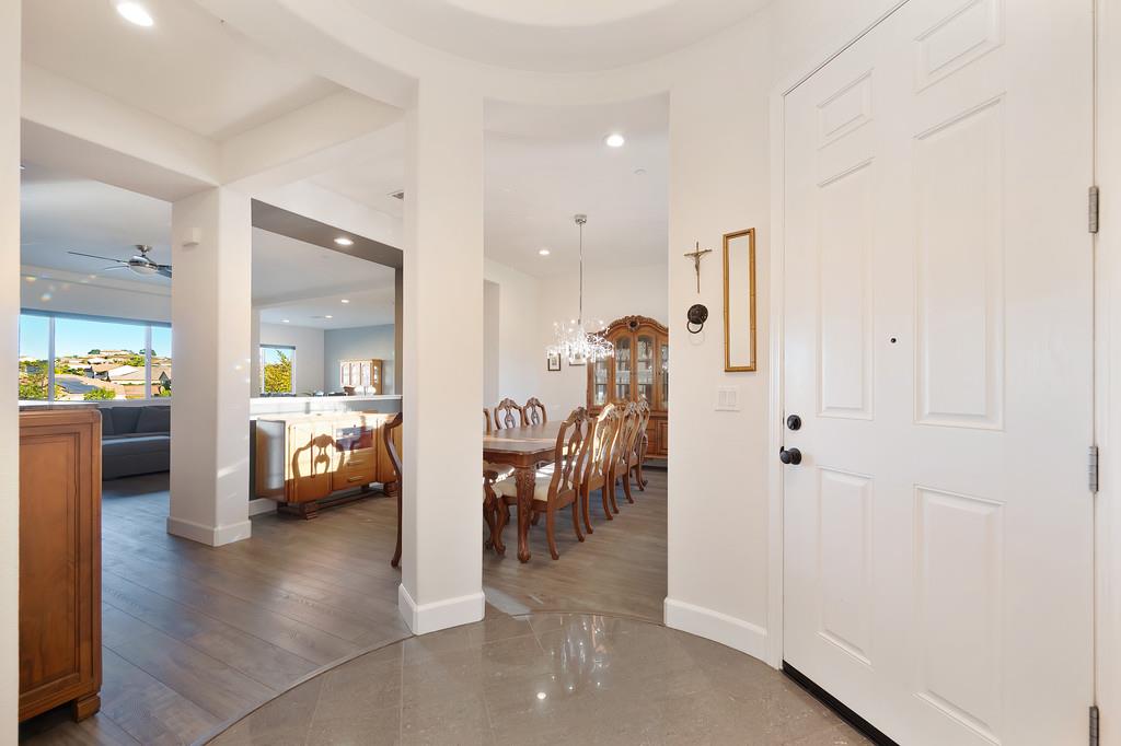 5529 Aspen Meadows Drive