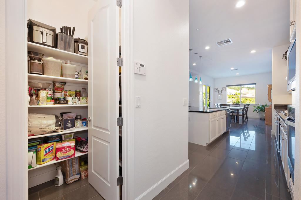 5529 Aspen Meadows Drive