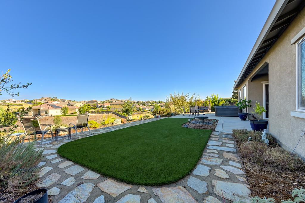5529 Aspen Meadows Drive