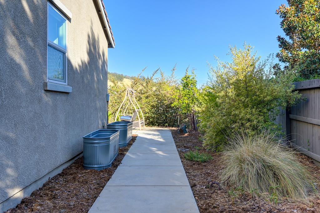 5529 Aspen Meadows Drive