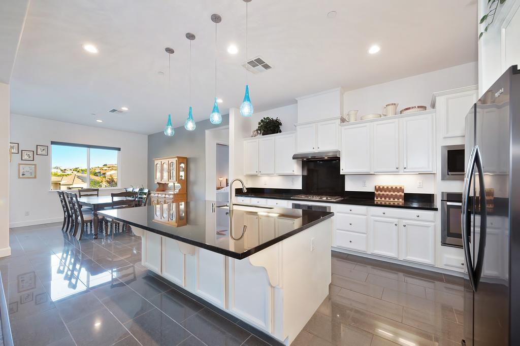 5529 Aspen Meadows Drive