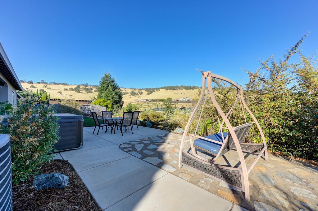 5529 Aspen Meadows Drive