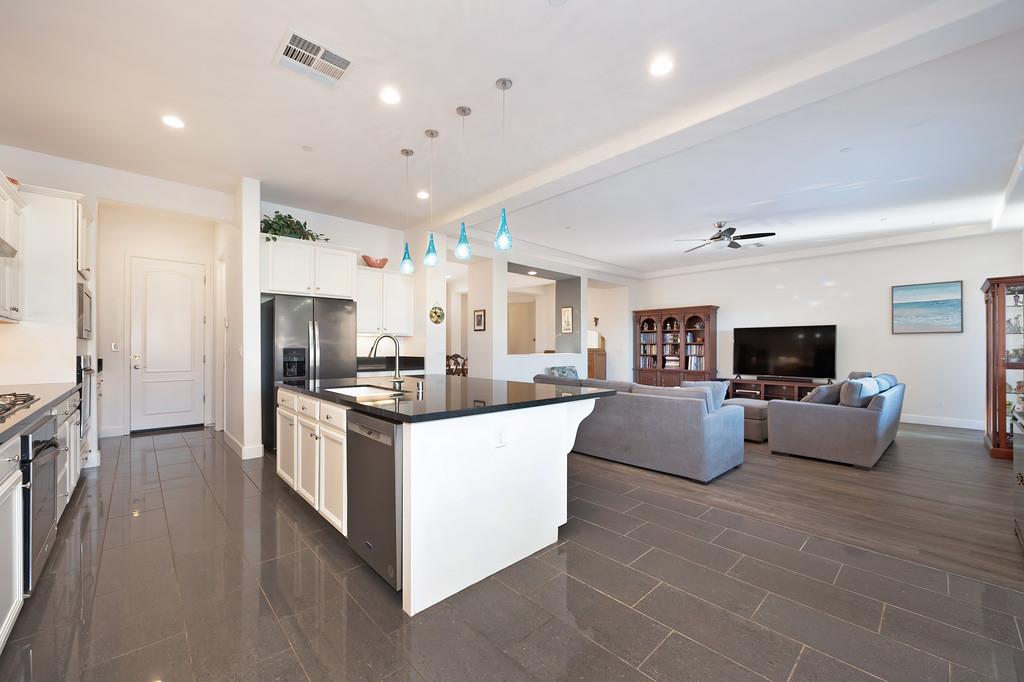 5529 Aspen Meadows Drive