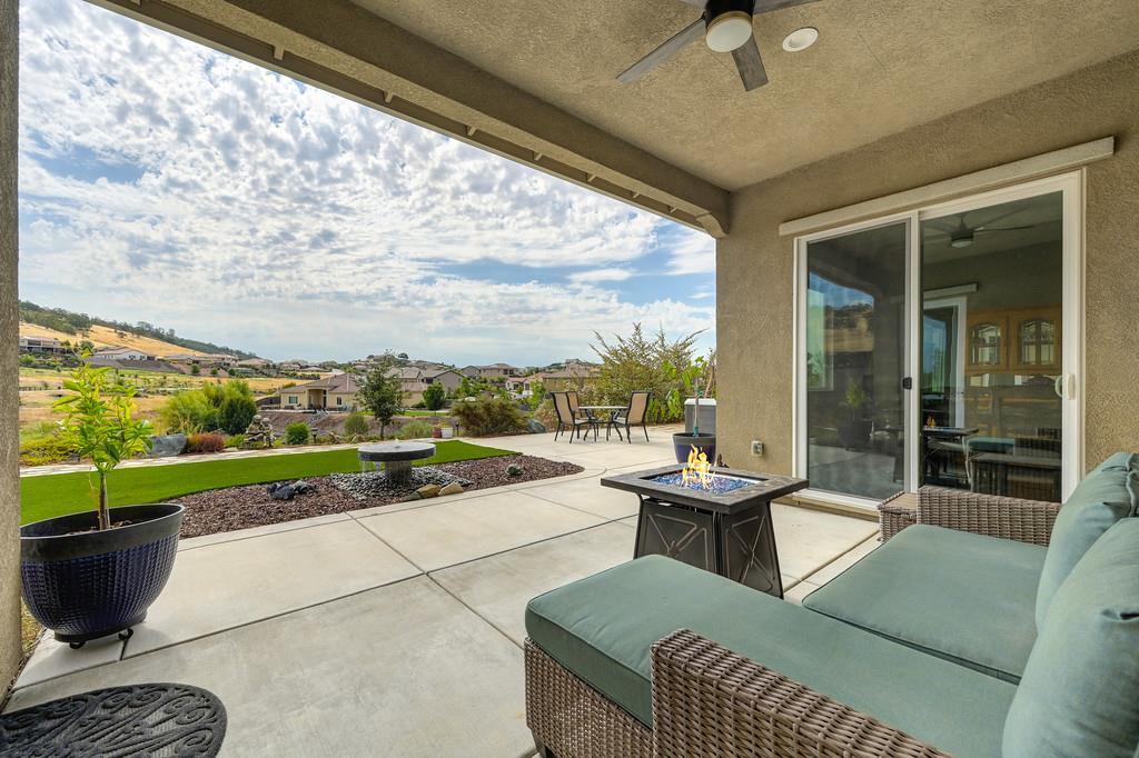 5529 Aspen Meadows Drive