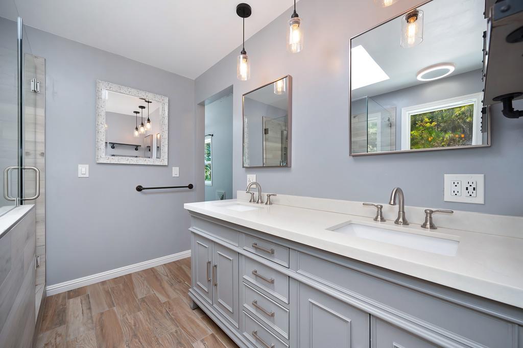 960 Cedar Pines Lane