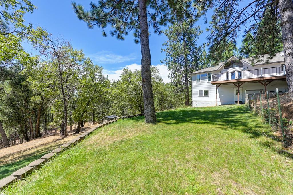 960 Cedar Pines Lane