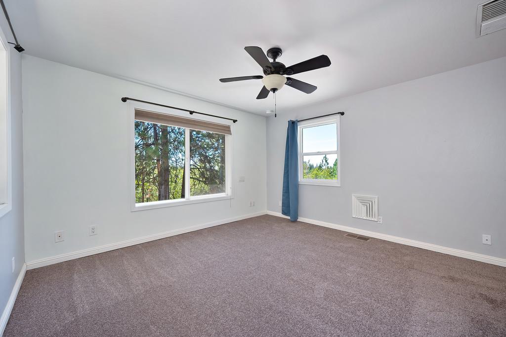 960 Cedar Pines Lane