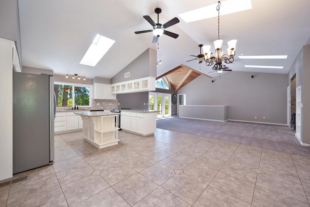 960 Cedar Pines Lane