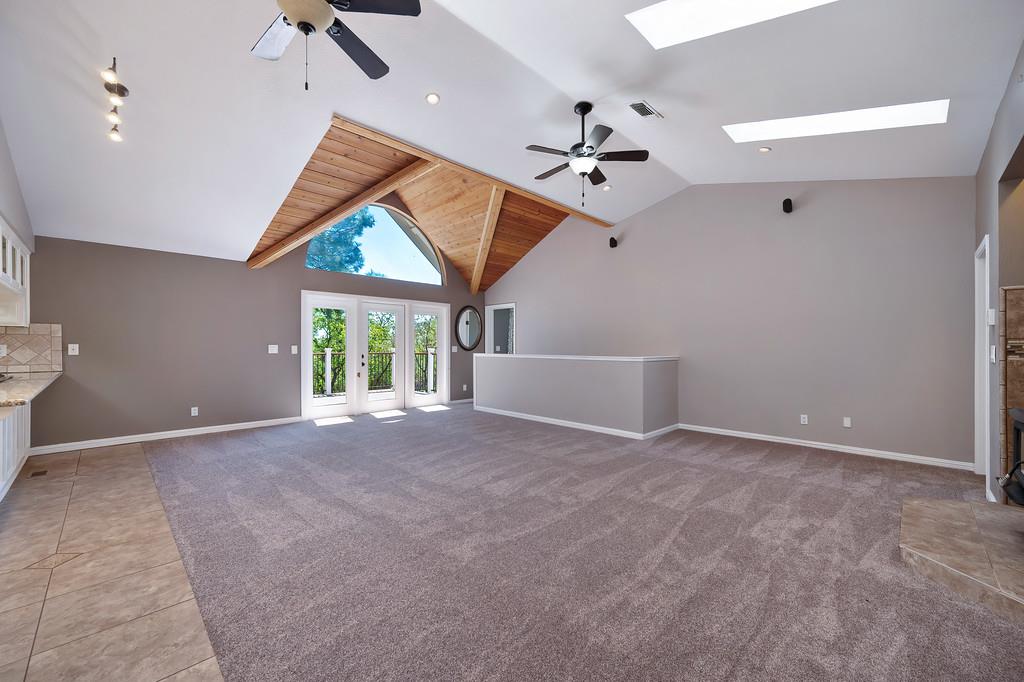 960 Cedar Pines Lane