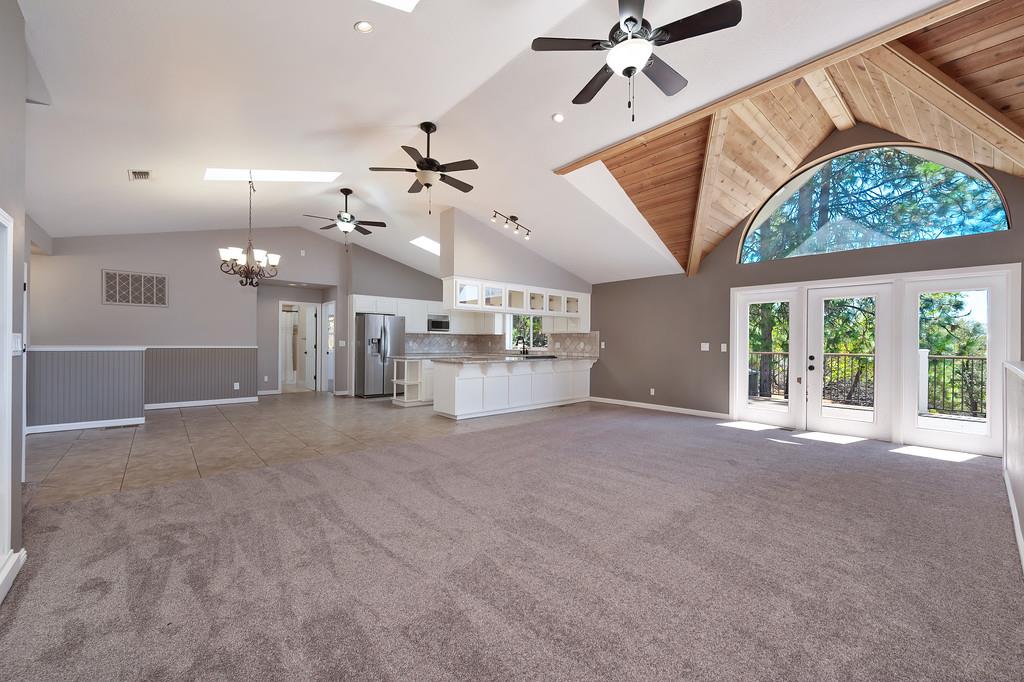 960 Cedar Pines Lane