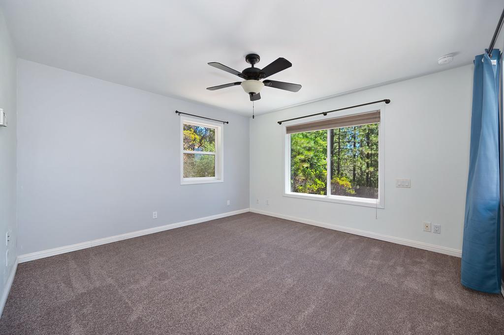 960 Cedar Pines Lane