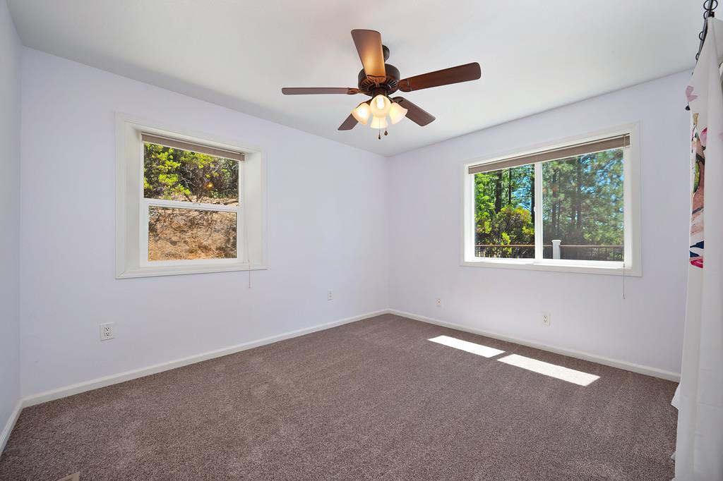 960 Cedar Pines Lane