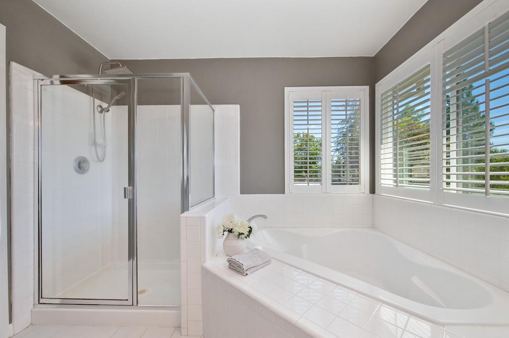 118 Gilded Rock Circle