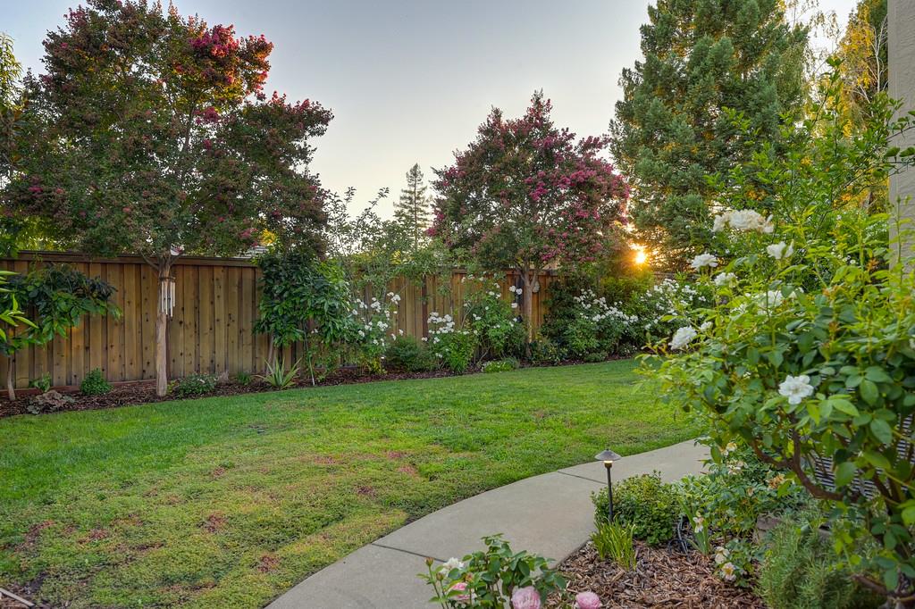 118 Gilded Rock Circle