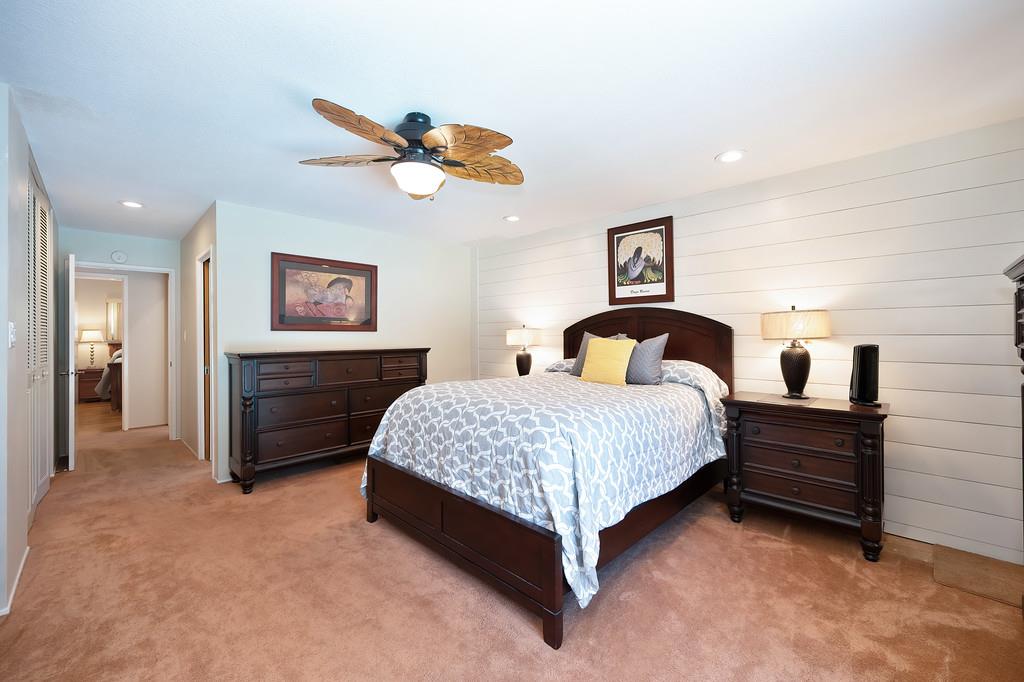 5741 Longwood Way